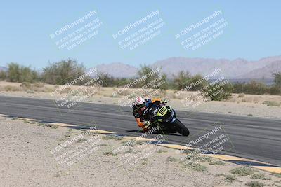 media/Oct-05-2025-CVMA (Sun) [[beeef4f201]]/Race 3-Amateur Supersport Middleweight/